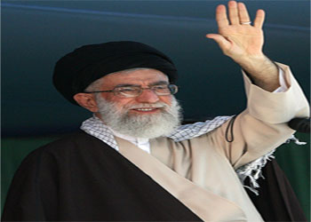 الإمام الخامنئي : ان ما جرى في العراق وافغانستان كان مقدمة للنهضة الاسلامية في المنطقة ضد الاستكبار