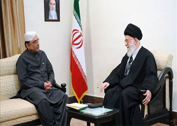 الامام الخامنئي: بث الفرقة في الامة هدف الصهيونية والاستكبار